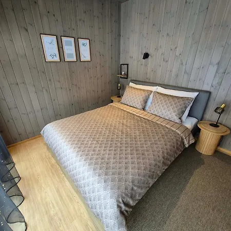 Semesterbostad Mysikaspot